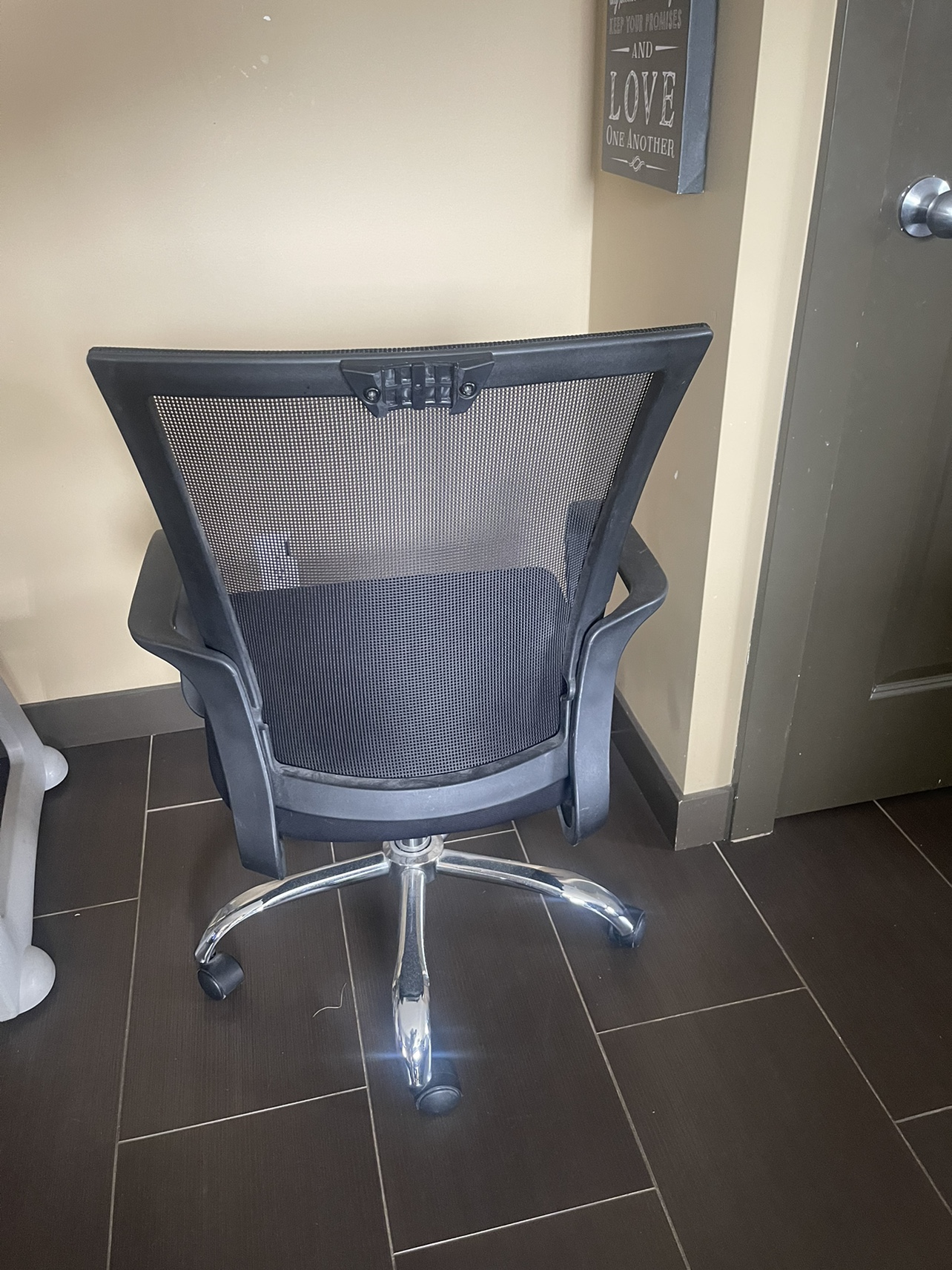 Desk chair - photo 3