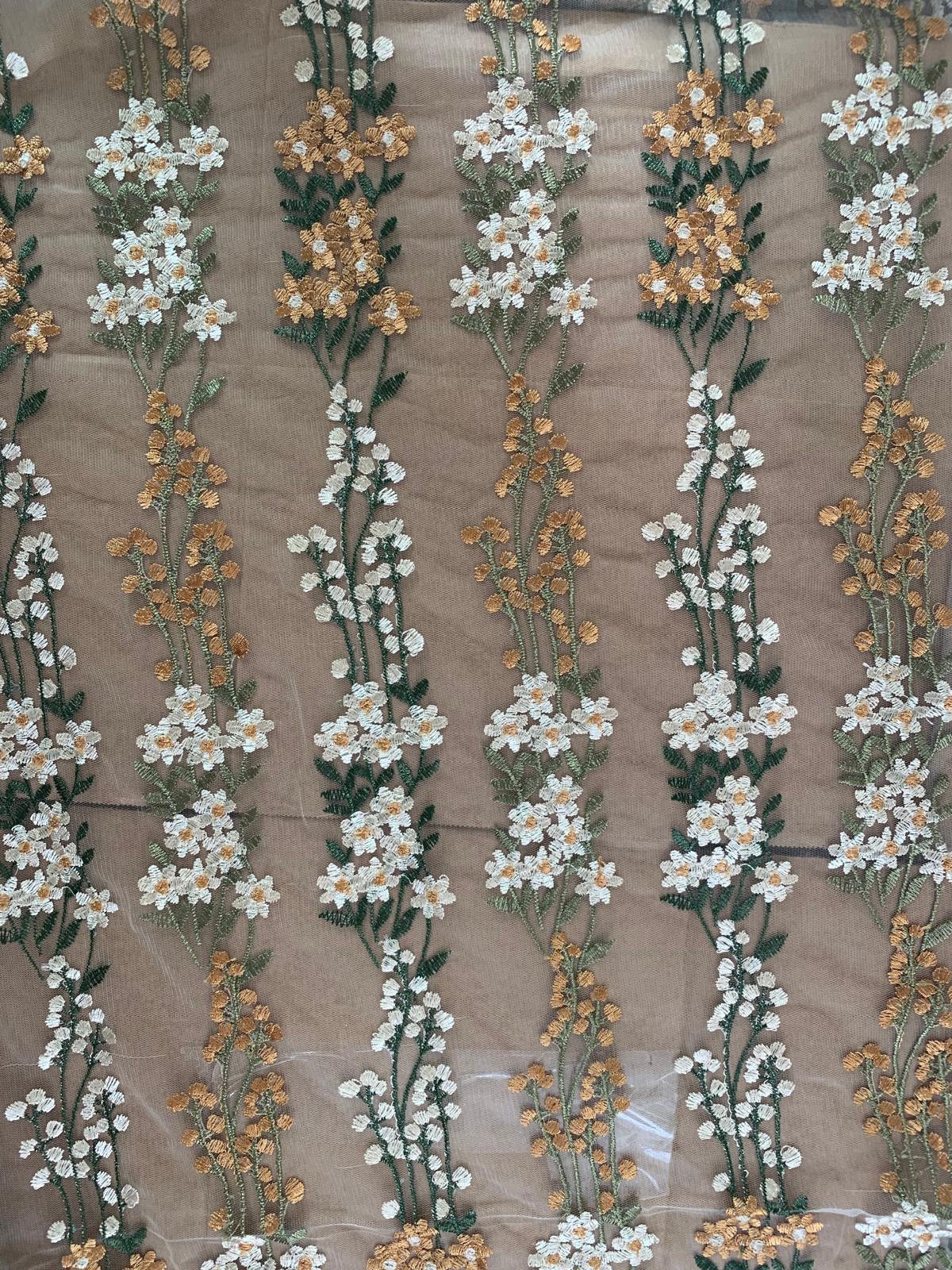 1 pc lace with flowering embroidery - photo 2