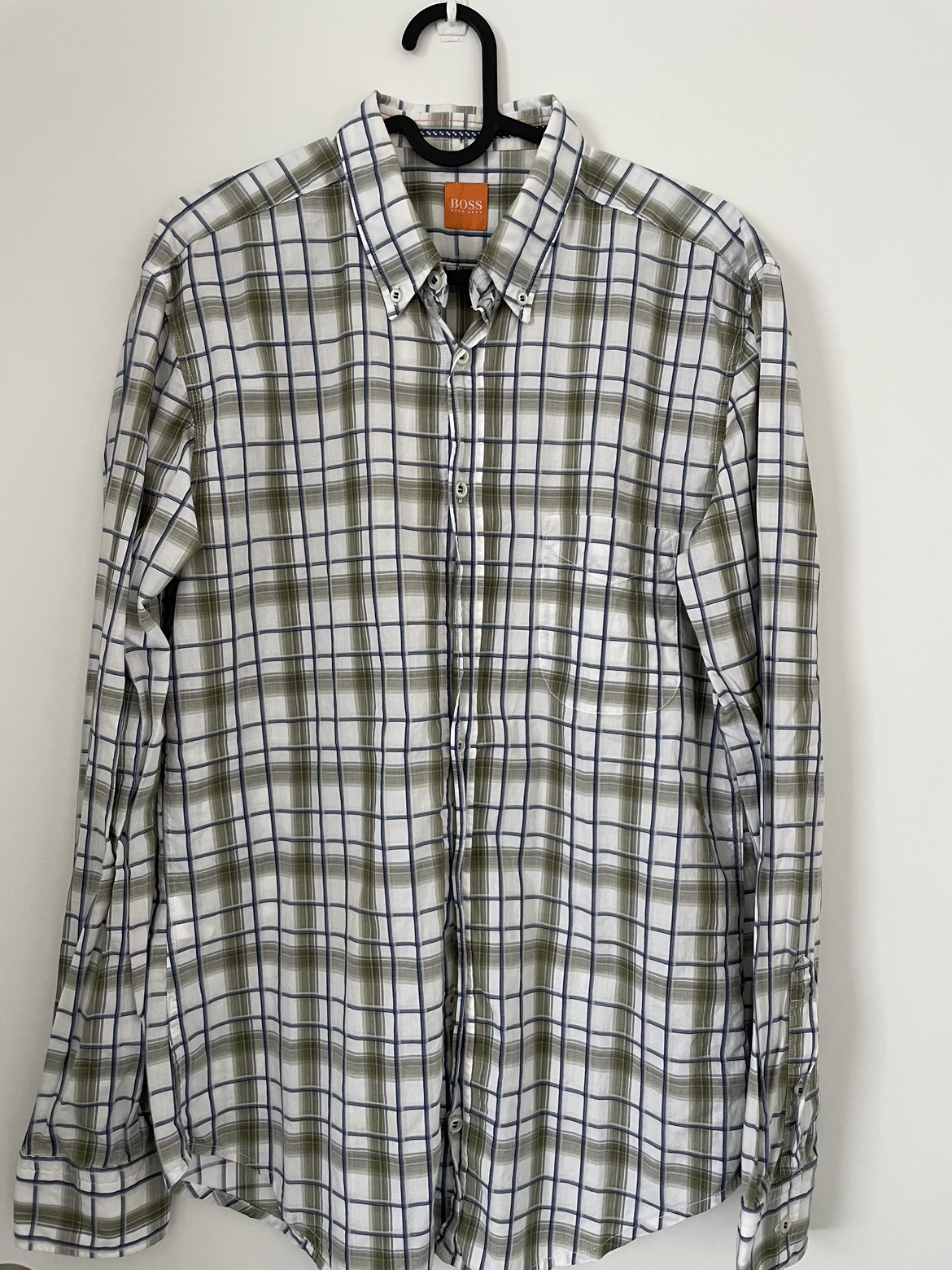 Hugo Boss Shirt thumbnail