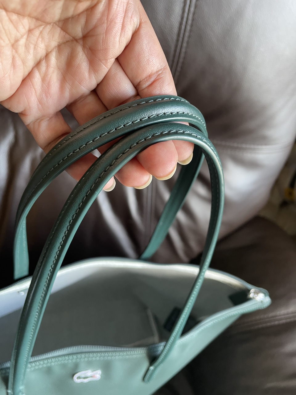 LACOSTE WOMEN'S CONCEPT ZIP TOTE - photo 5