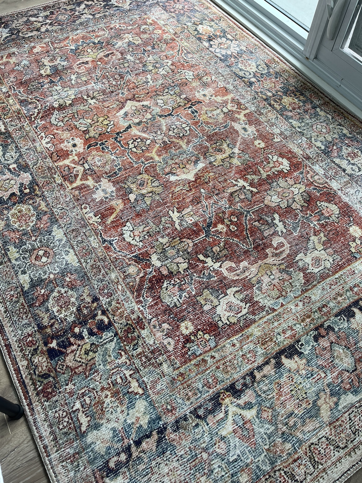 Area rug