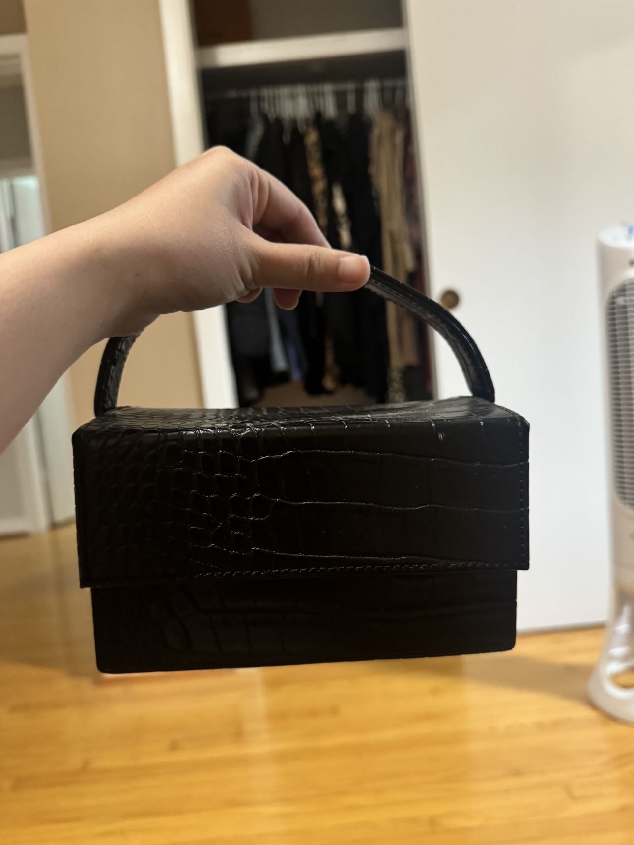 Forever 21 bag thumbnail