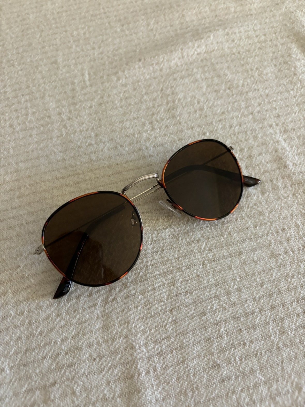 UO sunglasses thumbnail