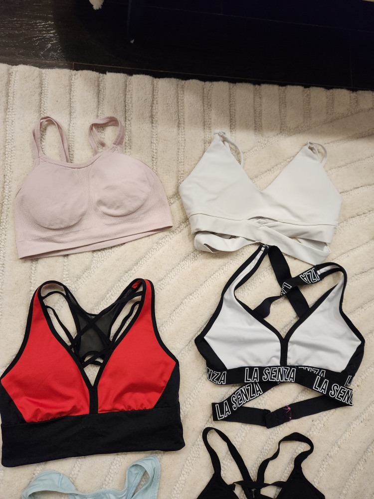 xs sports bra bundle image indicator(2)