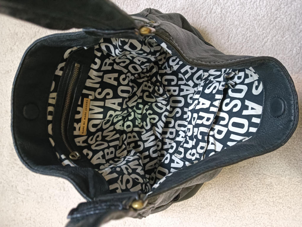 Marc Jacobs Black Cow Leather handbag - photo 3