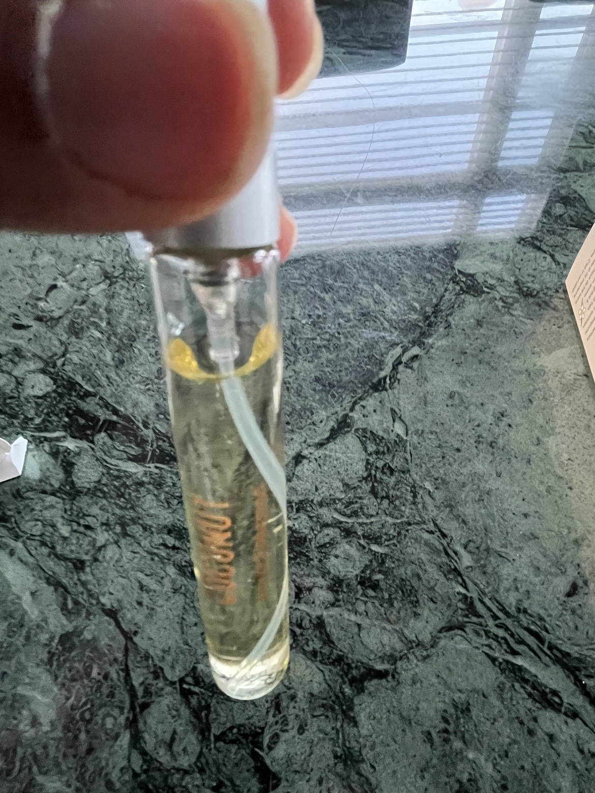 Fruits & Passion refillable EDT spray in “Coconut “ image indicator(2)