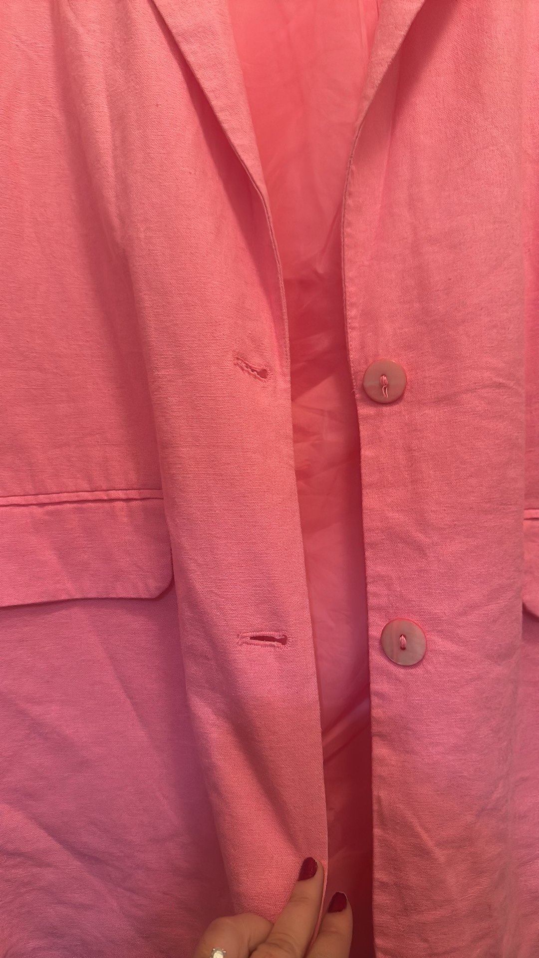 Pink blazer image indicator(2)