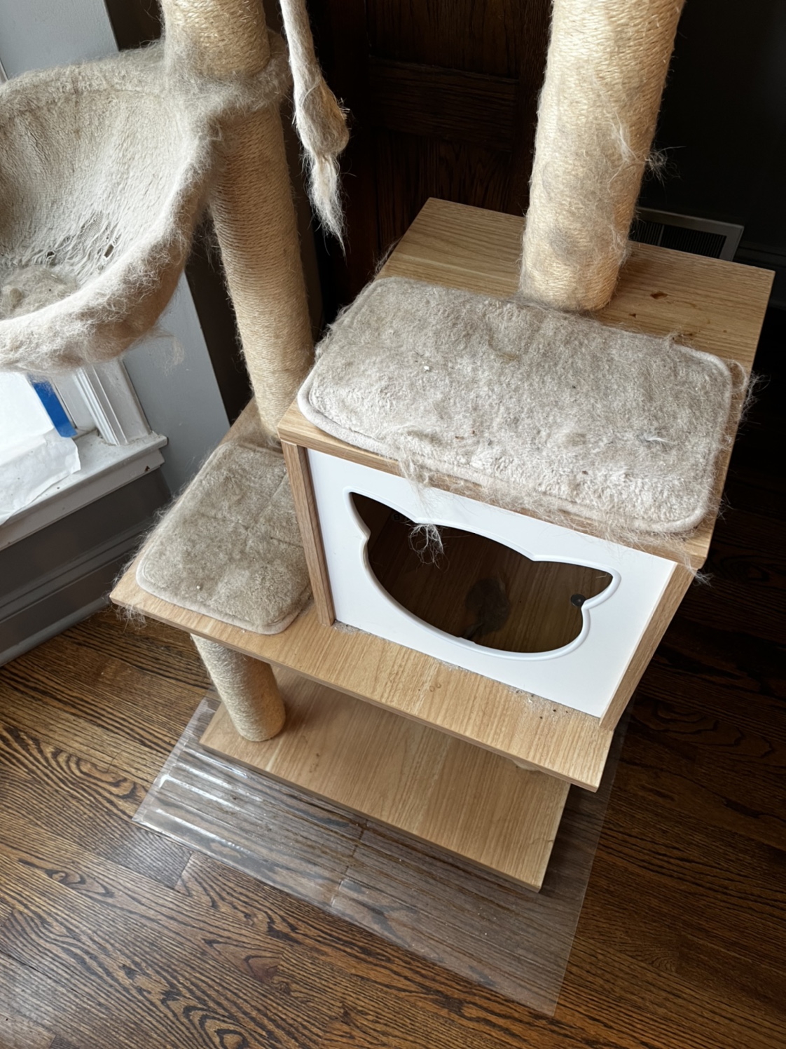 Cat Tower - photo 4