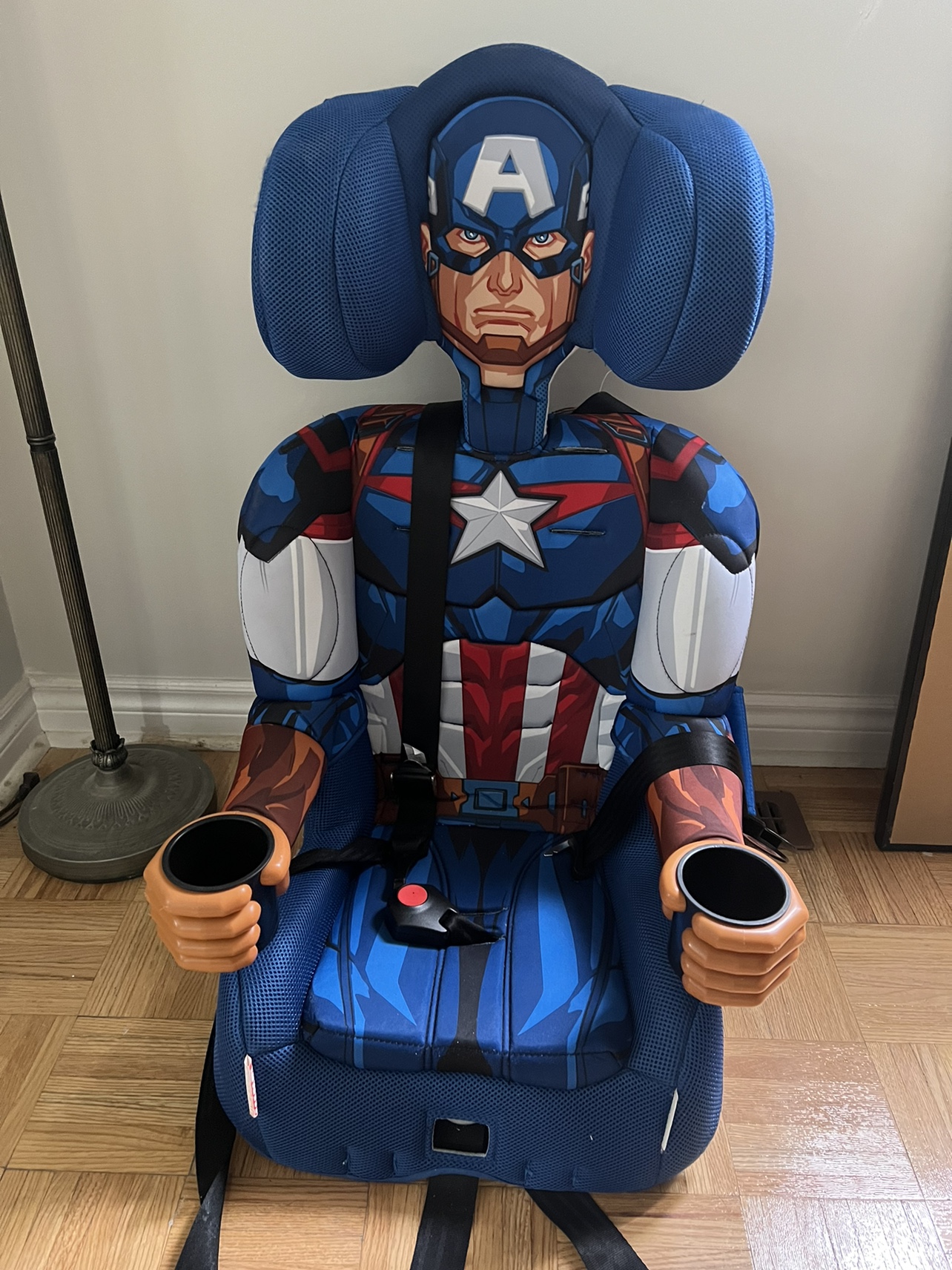 Captain America Booster Car Seat - photo 2
