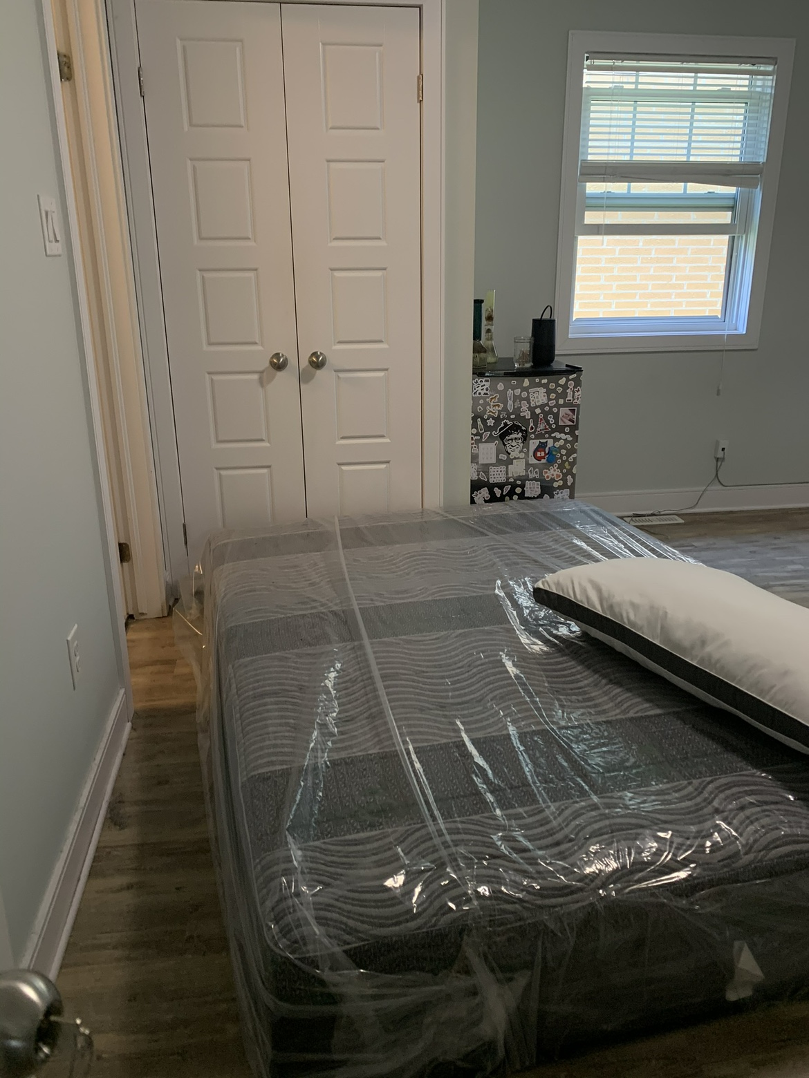 Springwall Chiropractic Green Hybrid Queen mattress - photo 2