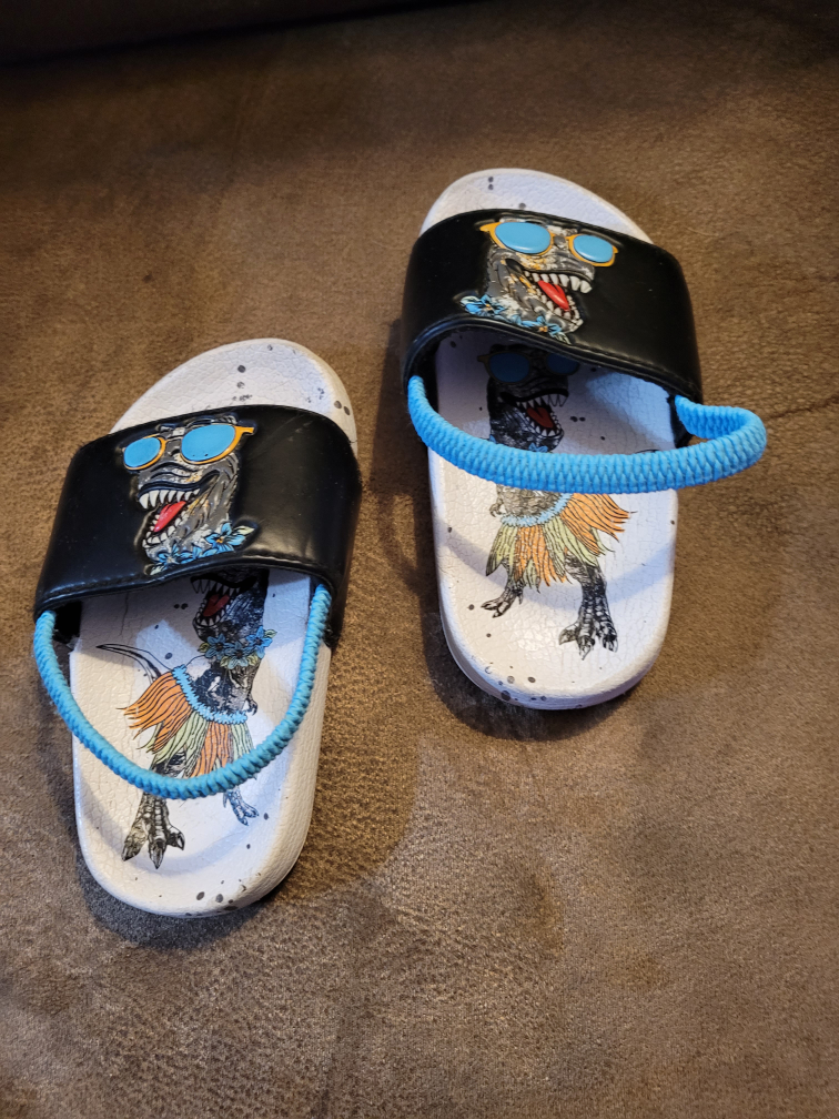 toddler slip on