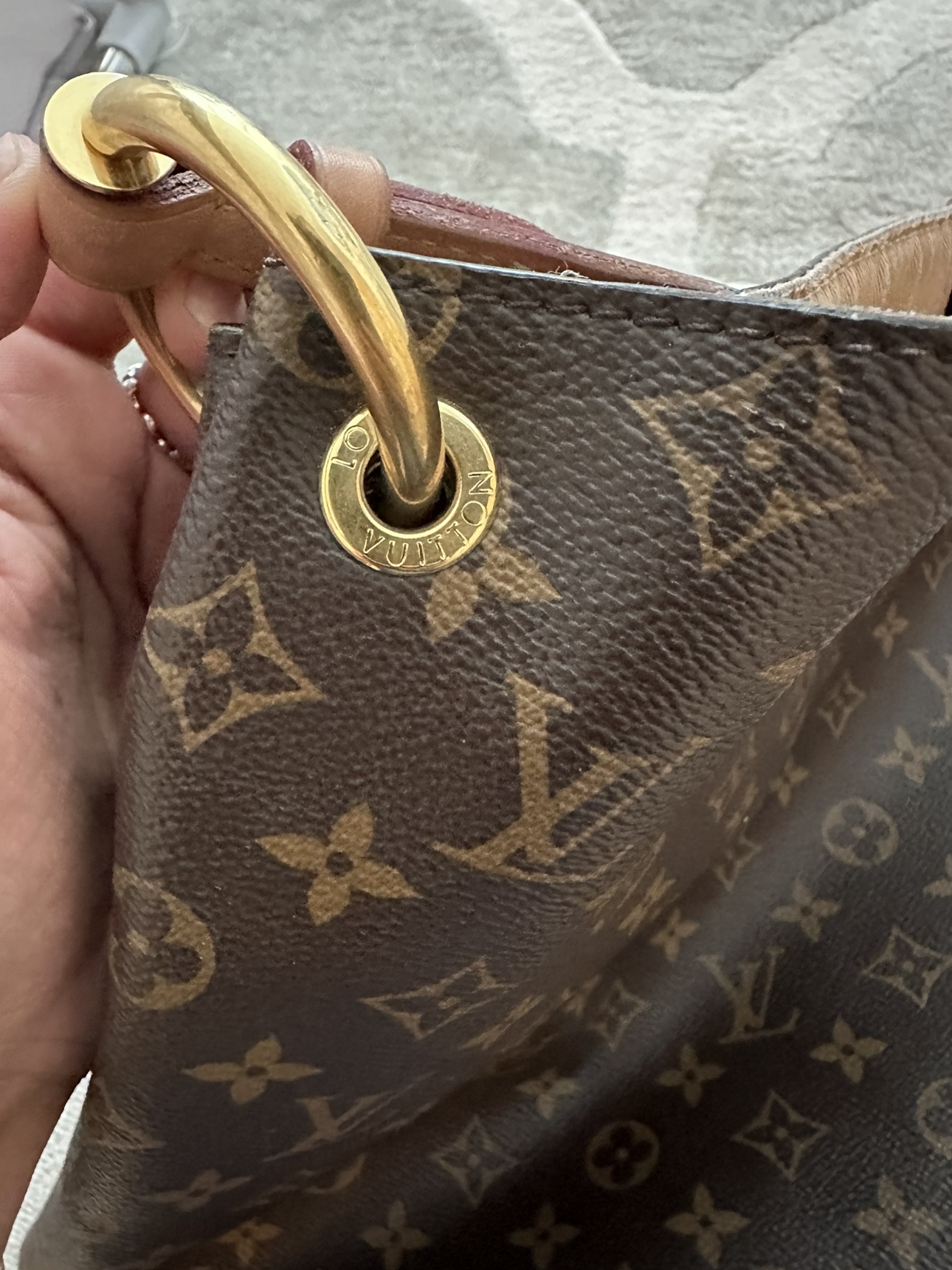 Louis Vuitton Graceful MM - photo 3