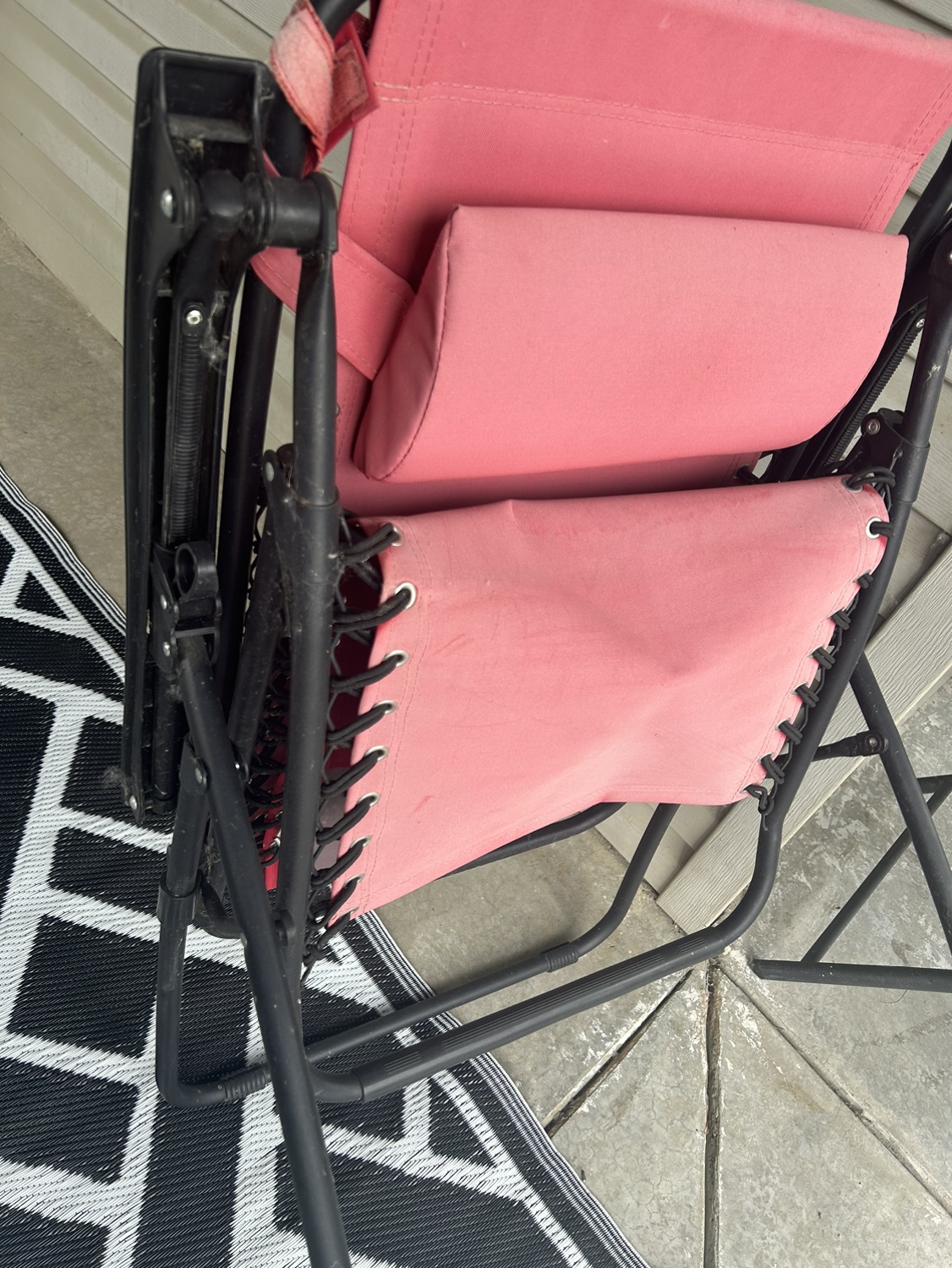 Outdoor reclinable chairs image indicator(2)