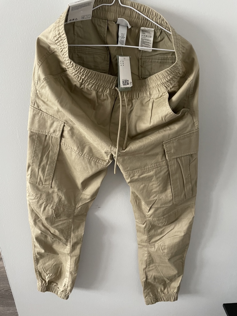 Brand new H&M pants for men Size M thumbnail