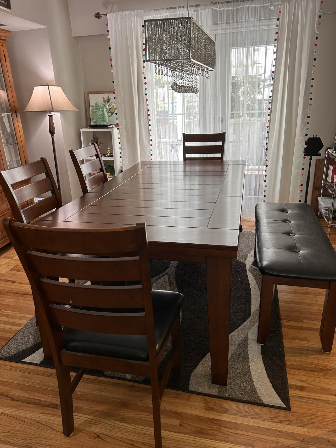 Dining Table & Chairs (6-Seater)