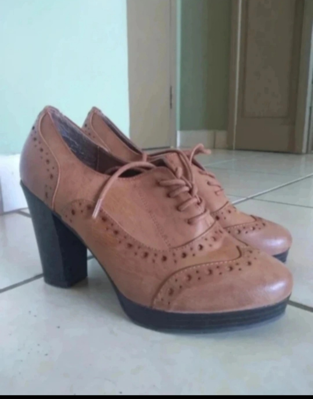 Brown High Heels Size 7 #freecycle thumbnail