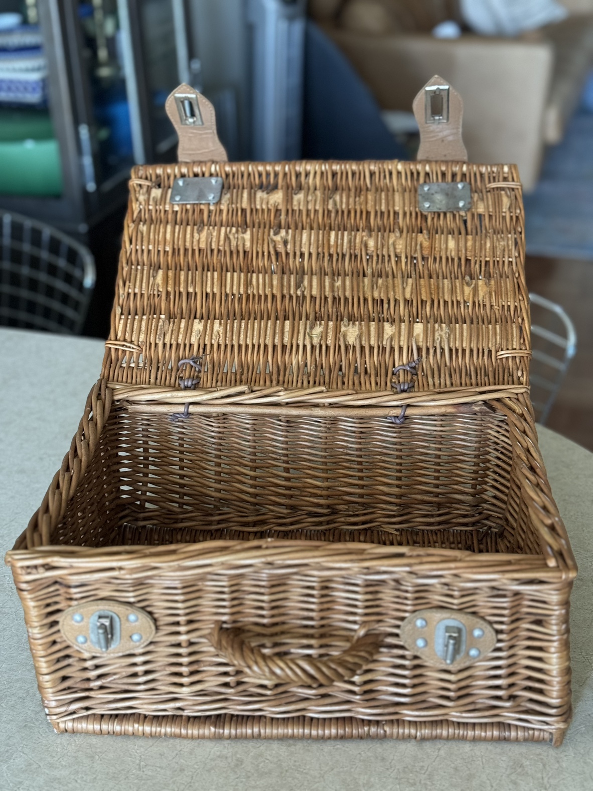 Covered Wicker Storaget Basket / Box With Handle - photo 2
