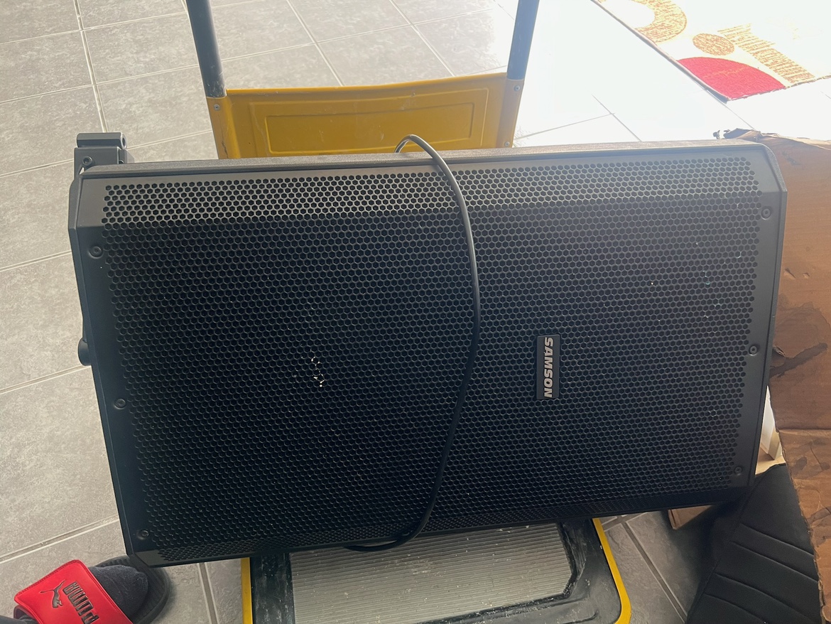 Samson speaker