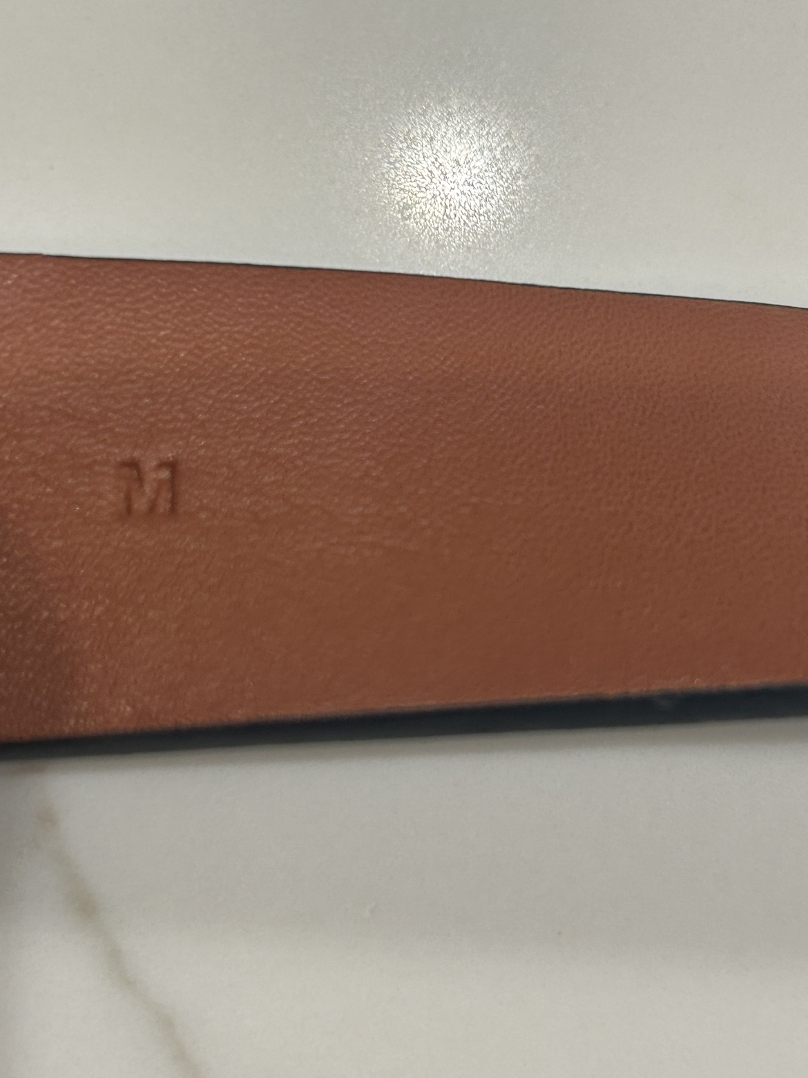 Guess belt with crystals all over buckle - photo 4