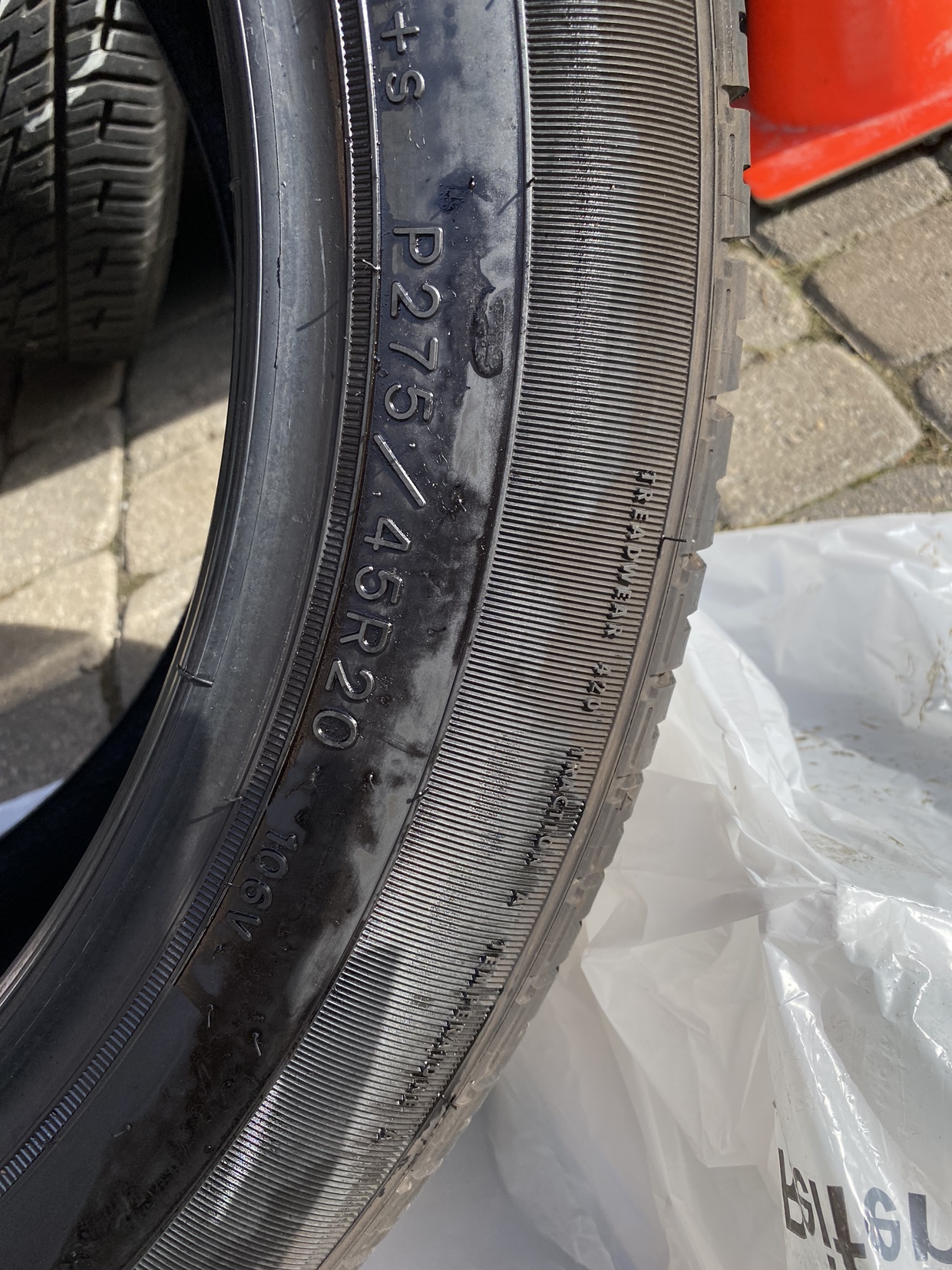 2 All season tires image indicator(5)