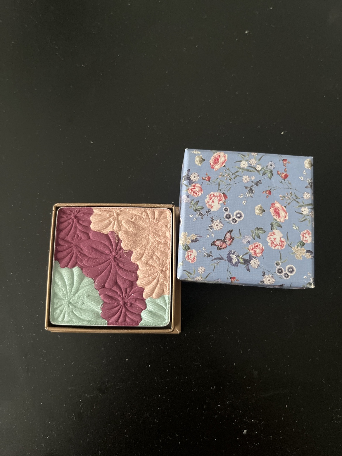 paul & joe eyeshadow palate