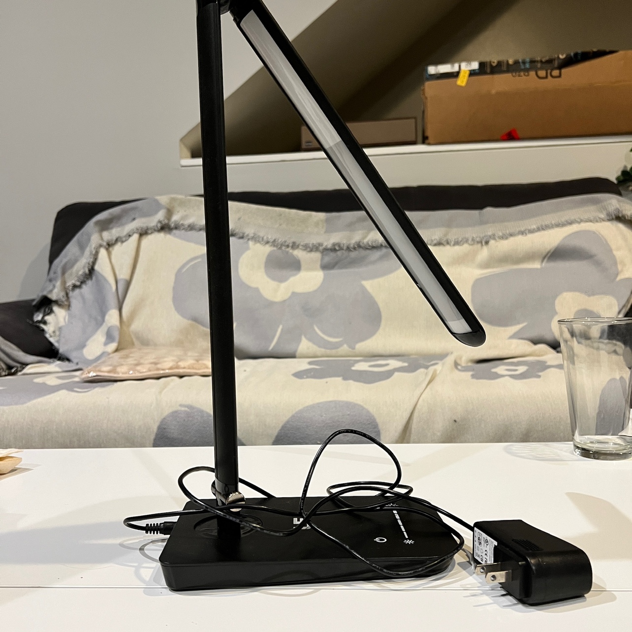 Adjustable office lamp - photo 3