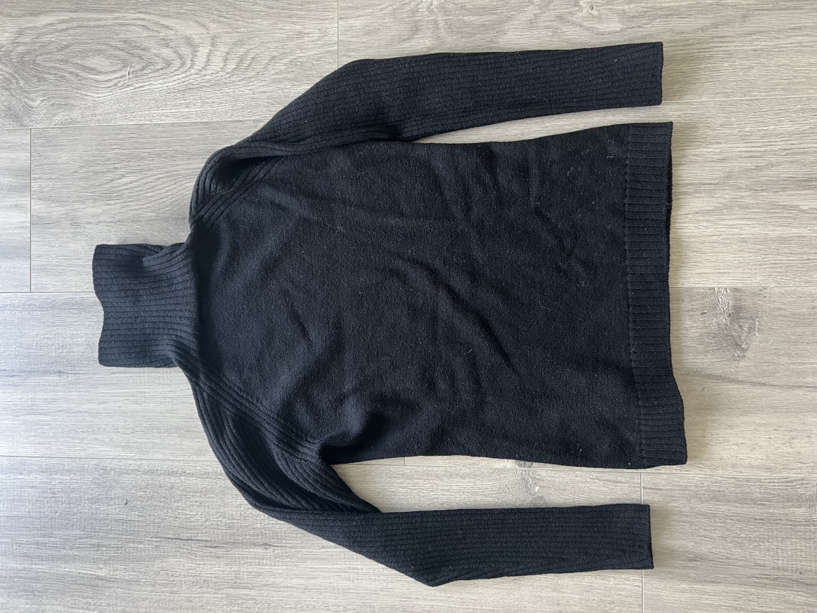 Lacoste Turtleneck Wool Sweater XS/ S image indicator(6)