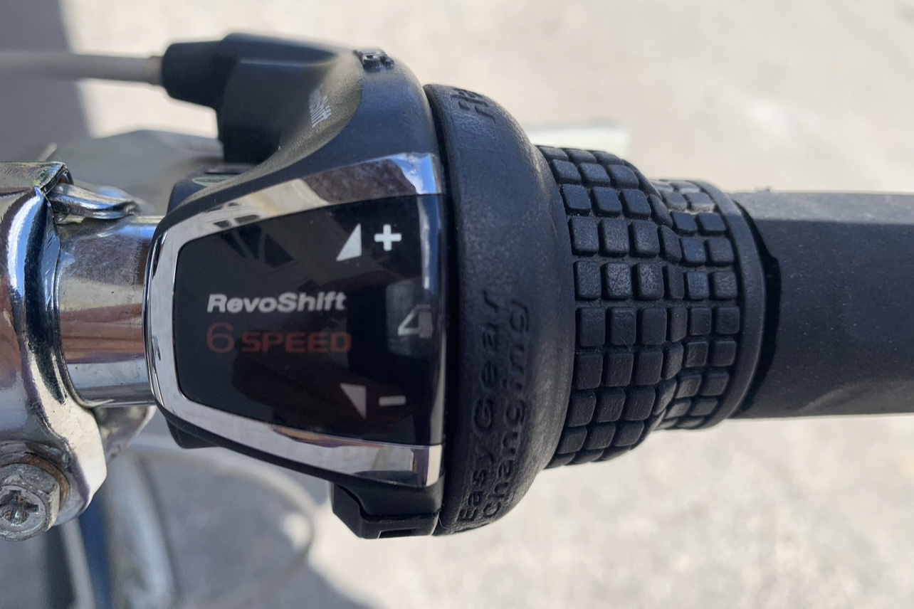 like new 20" wheel aluminum folding bike image indicator(5)