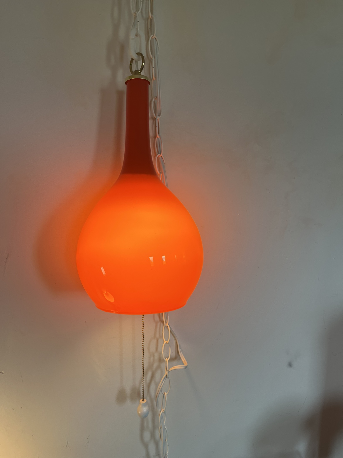 vintage hanging light - photo 3