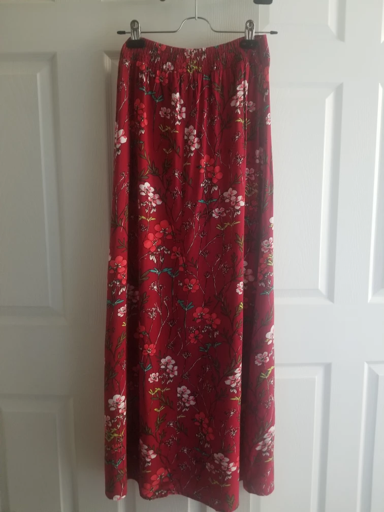 EXPRESS Button Front Floral Print Boho Maxi Skirt image indicator(4)