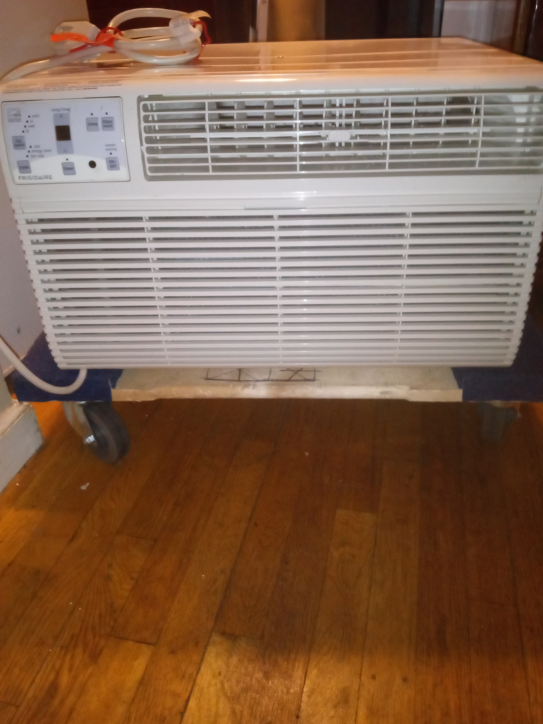 12,000 BTU AIR CONDITIONER image indicator(3)