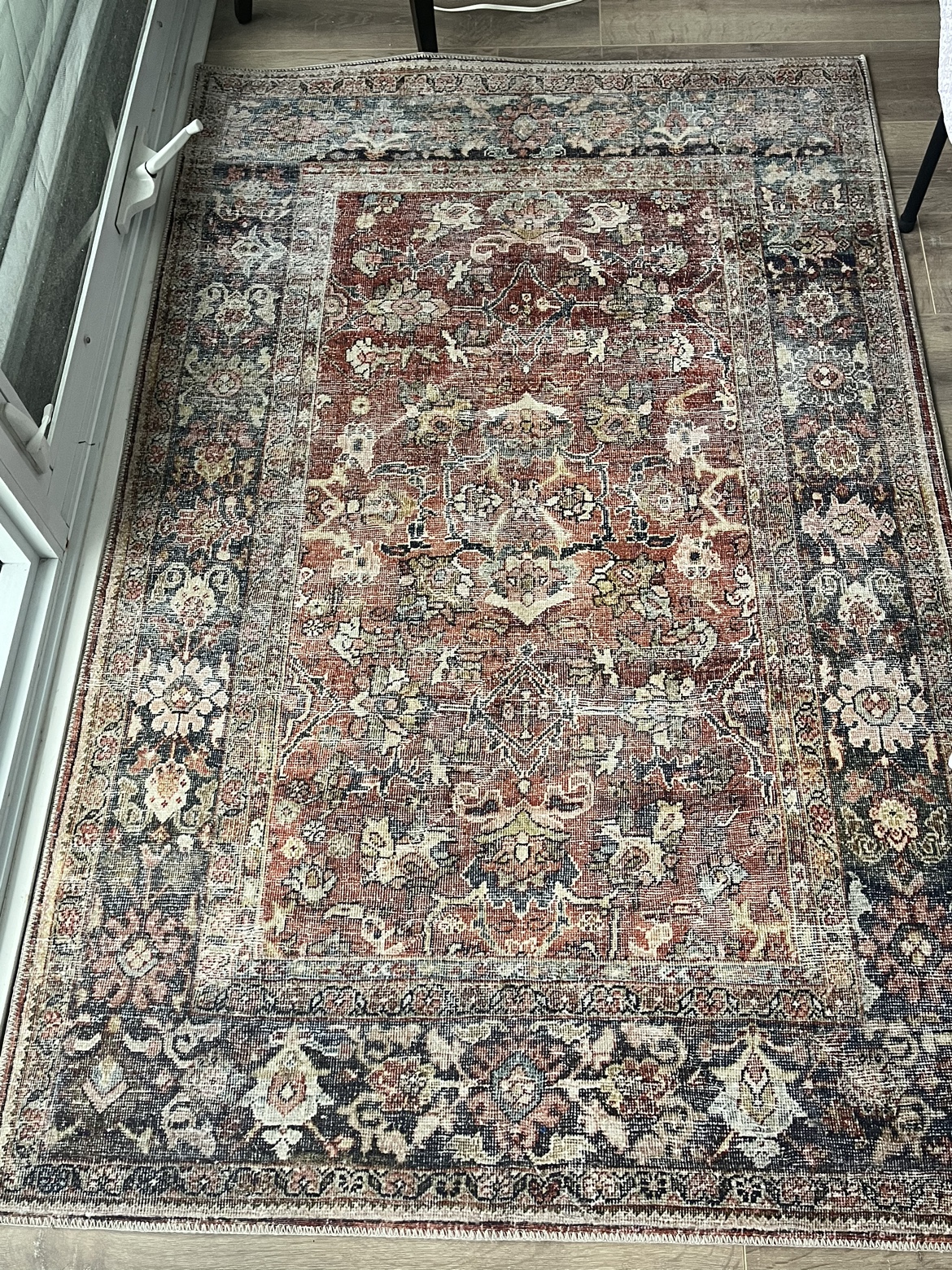 Area rug - photo 3