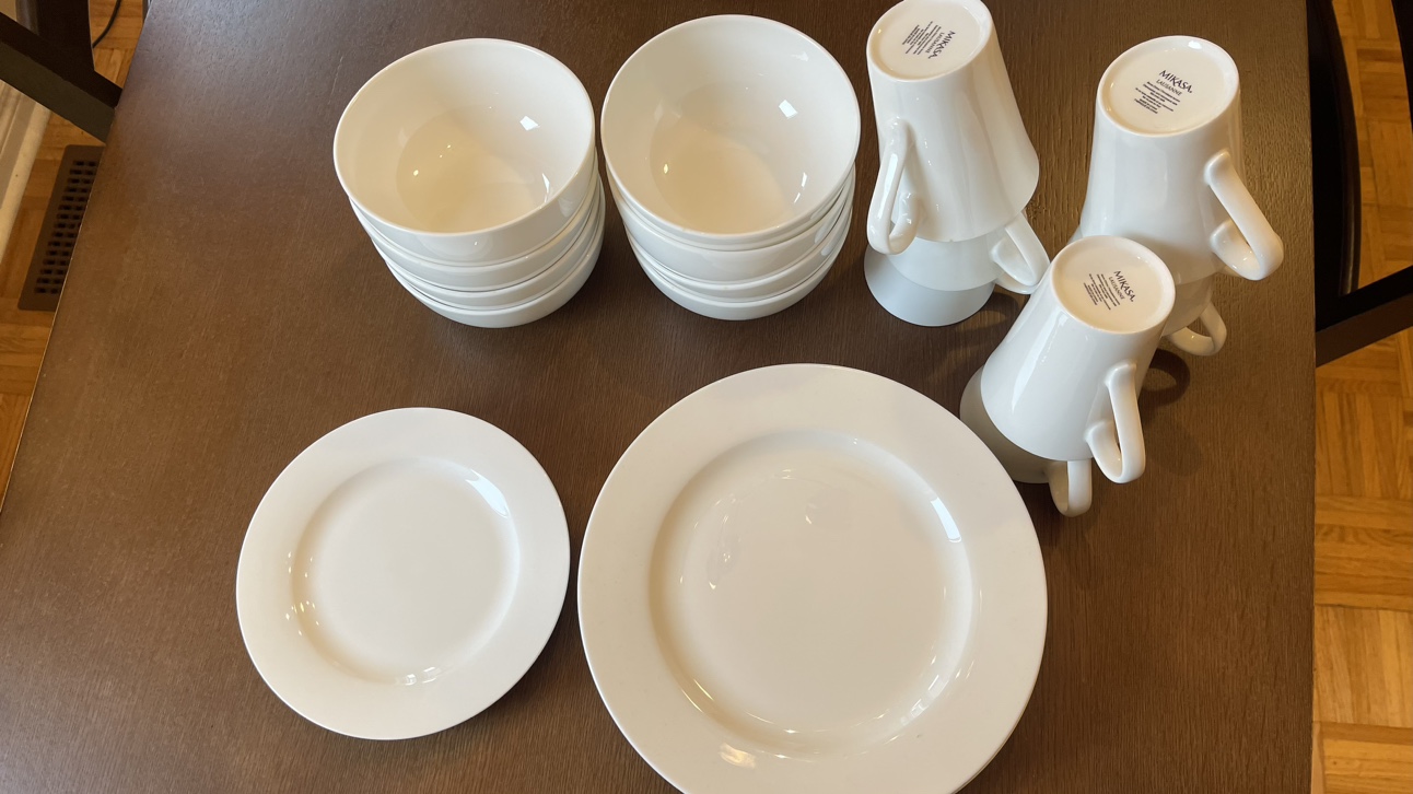 Mikasa Lausanne Bone China Dinnerware Set-29 Pieces