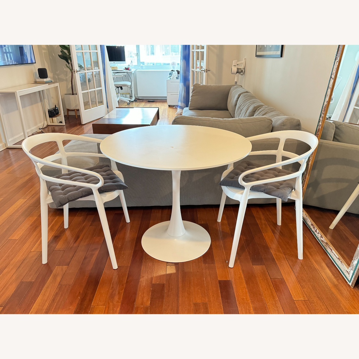 IKEA DOCKSTA Table + 2 White Chairs