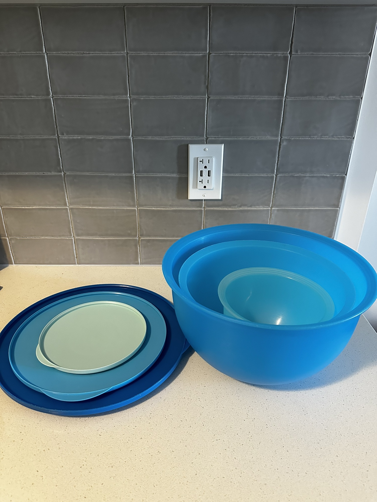 Tupperware thumbnail