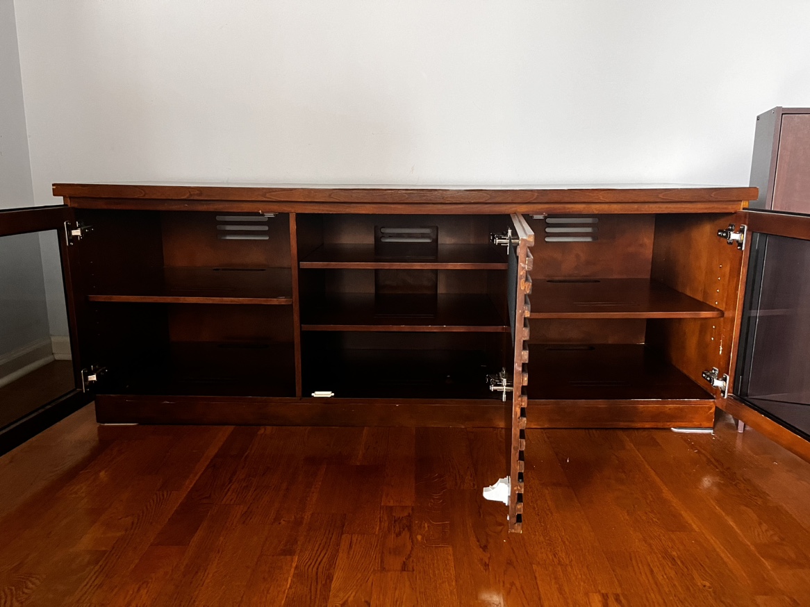 Solid wood TV unit in brown - photo 2