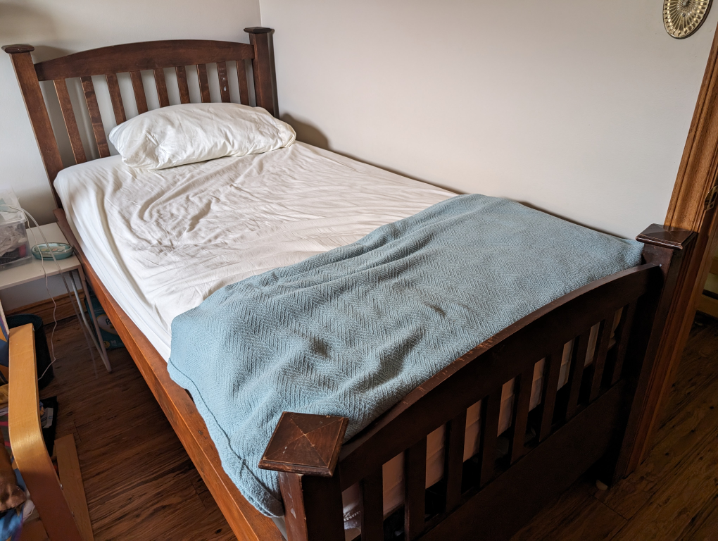 Twin Size Bed-Frame only - photo 2