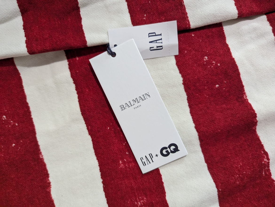 Gap x Balmain GQ Edition Hoodie - photo 5