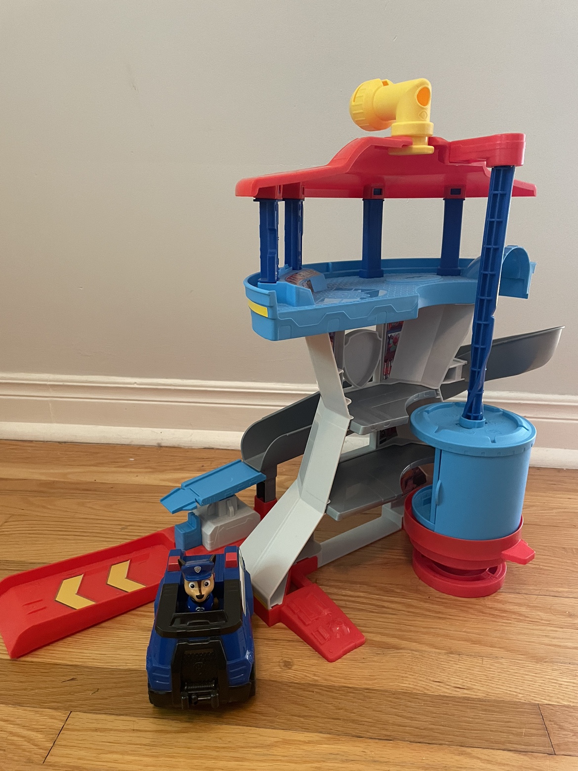 Paw Patrol Pup Lookout Tower thumbnail