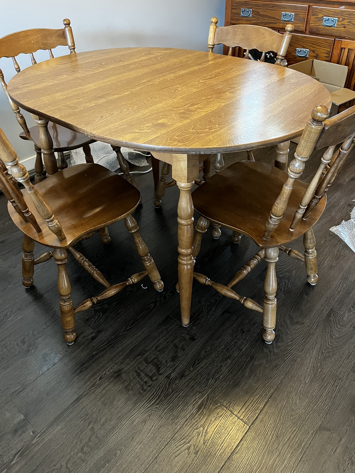Dining table with 4 chairs - photo 2