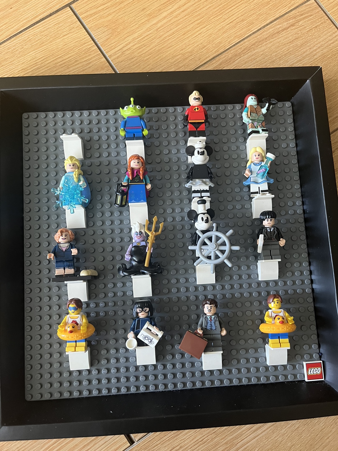 Lego mini figures - photo 2
