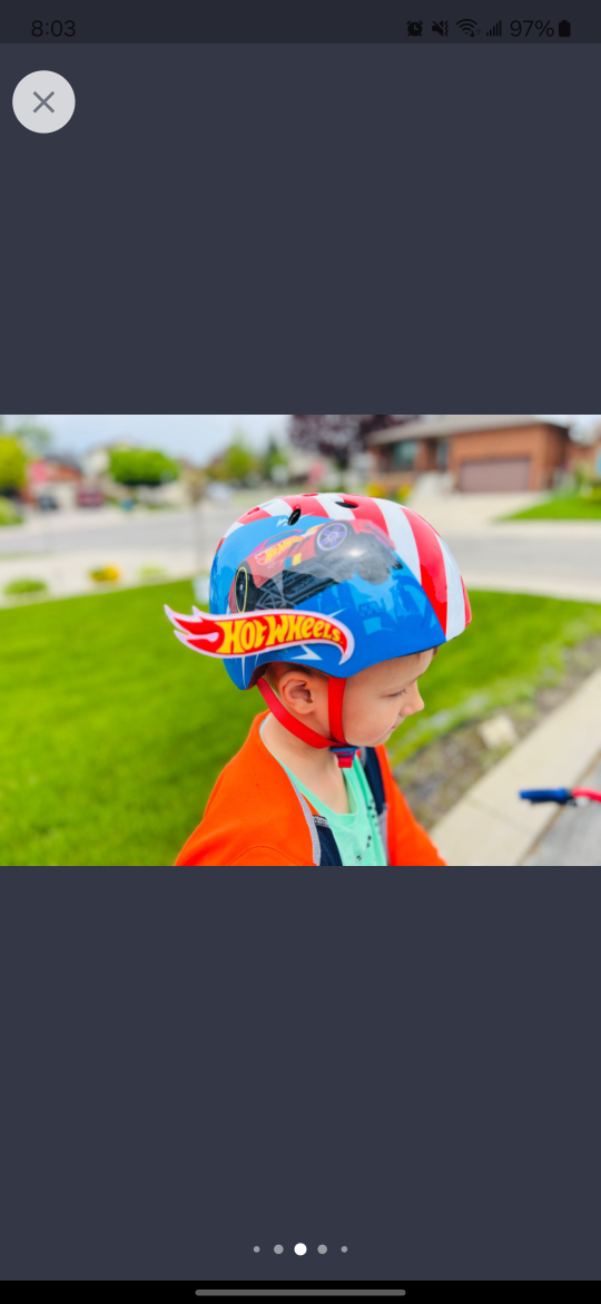 Hot Wheels Themed Kids’ Bike with Matching Helmet image indicator(3)