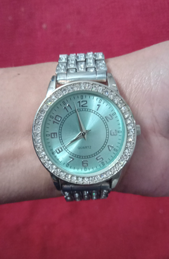 women wristwatch thumbnail