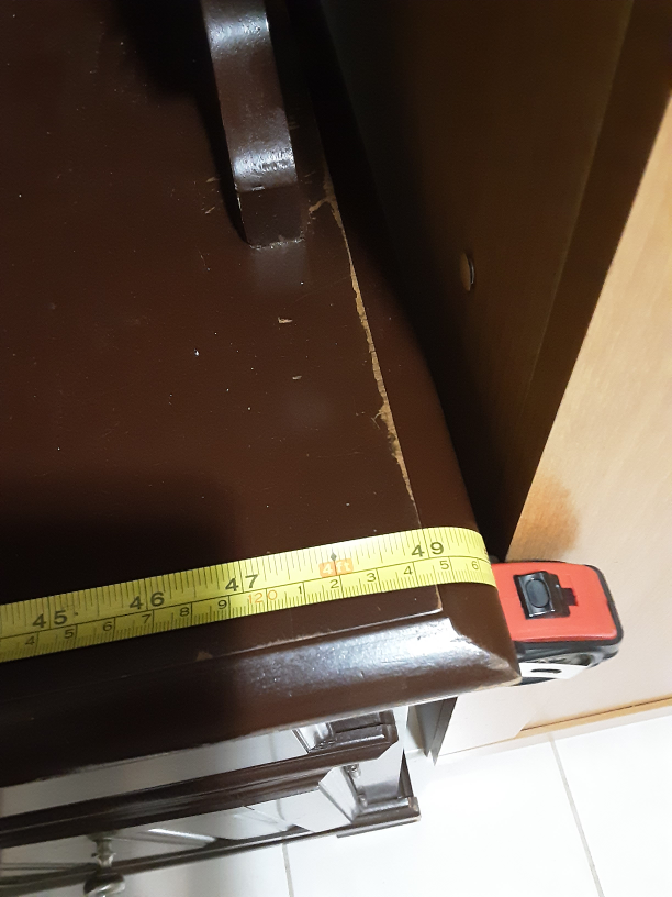 Moving sale Buffet & Hutch image indicator(9)