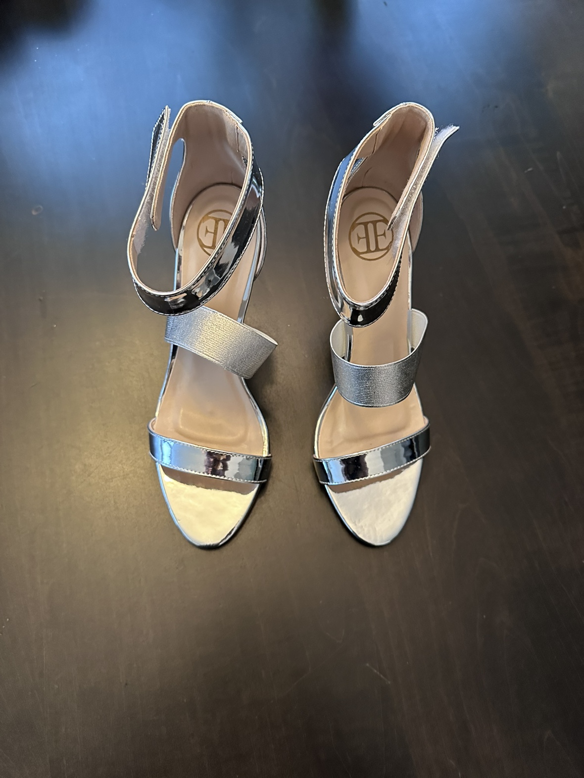 High heels brand new - Silver - photo 2