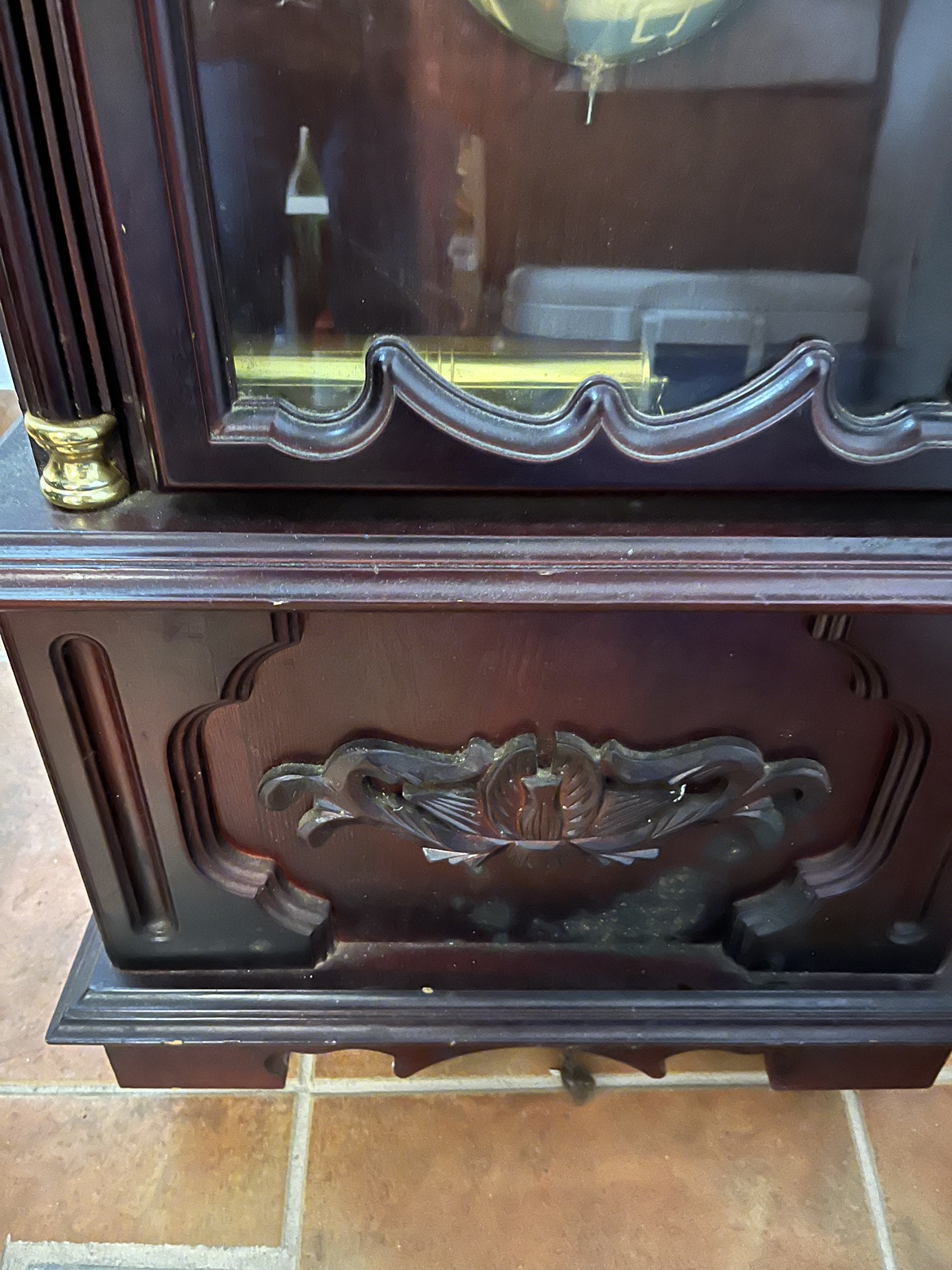 Grandfather’s clock Moving sale before this weekend. thumbnail