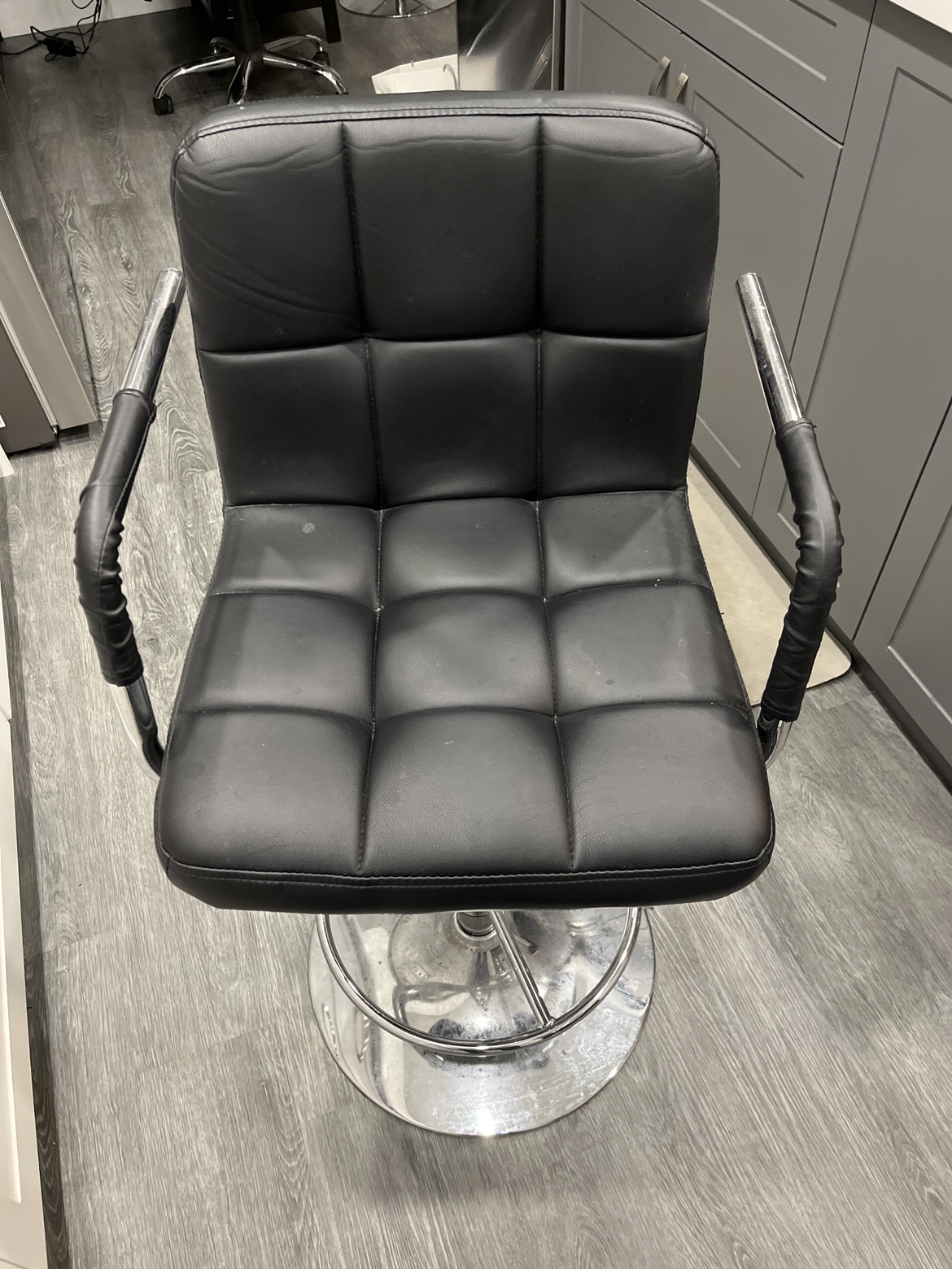 Black Barstool with Handles