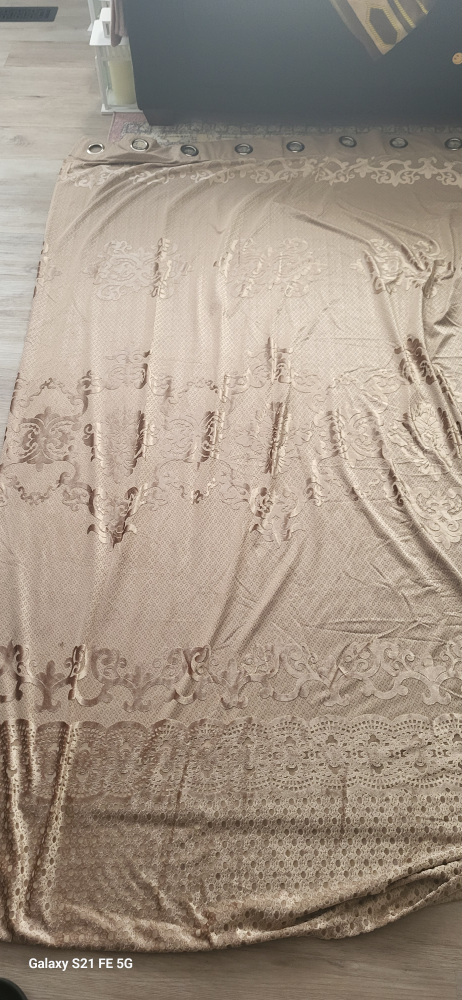 curtain - photo 2