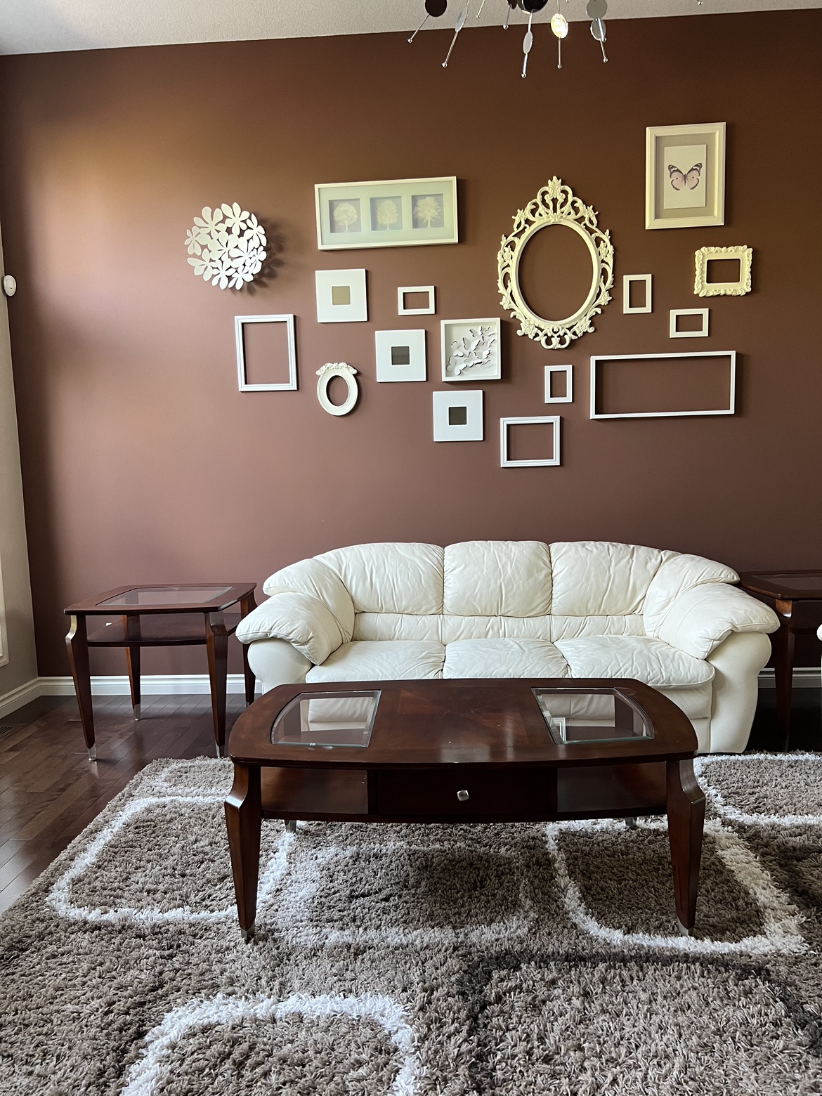 Living Room Set - photo 2