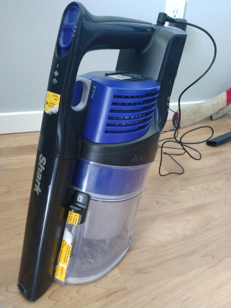 shark upright vacuum - photo 2